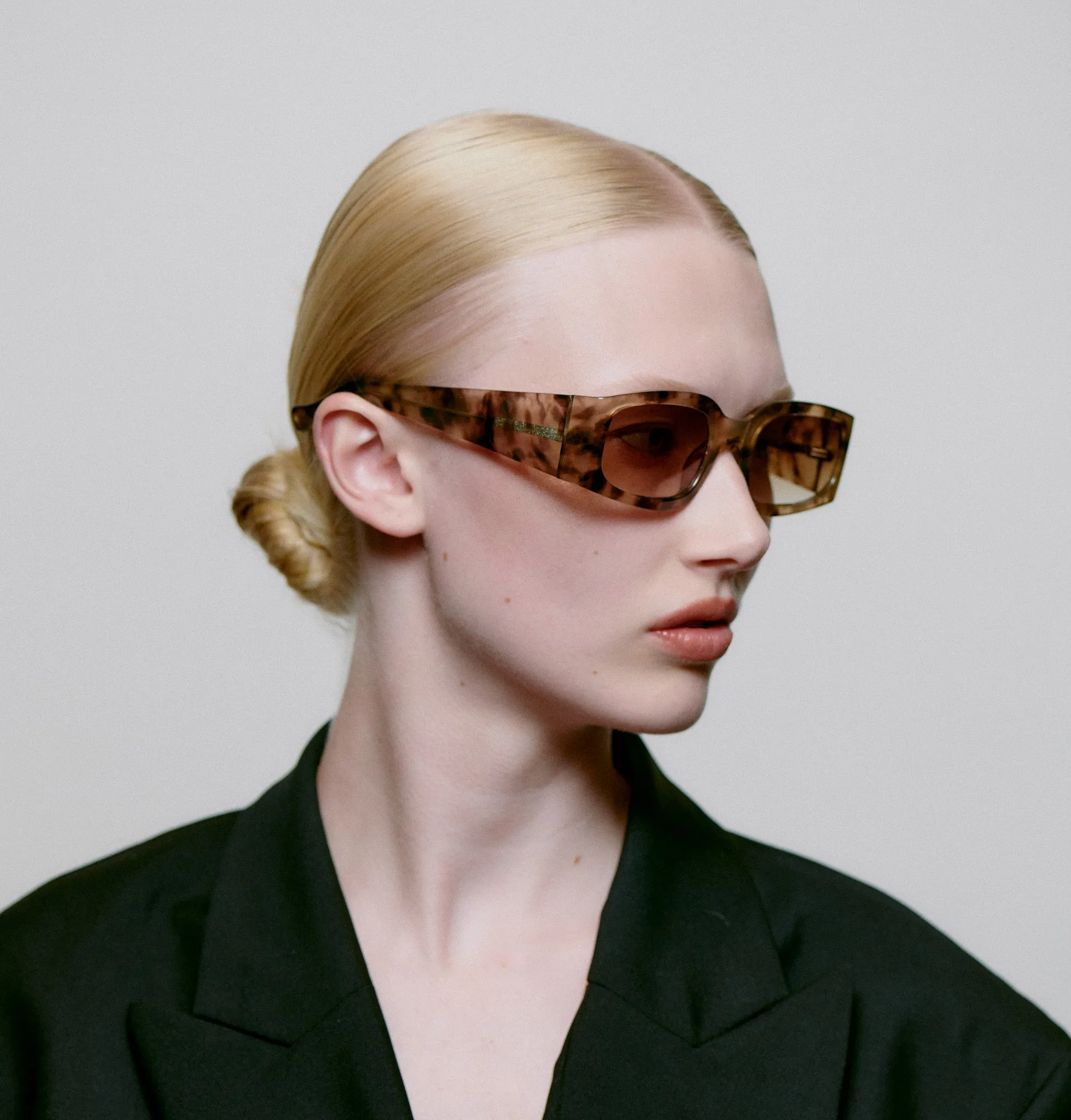 Akjaerbede  Lunettes Alex