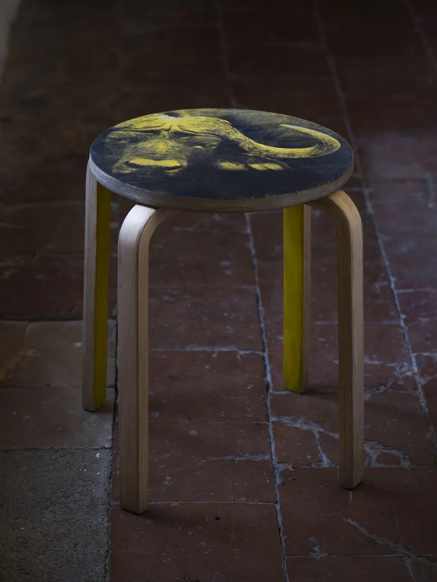 TABOURET BUFFLE JAUNE